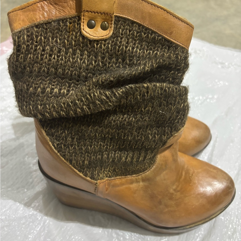 Bed Stu Brown and Tan Ankle Boots